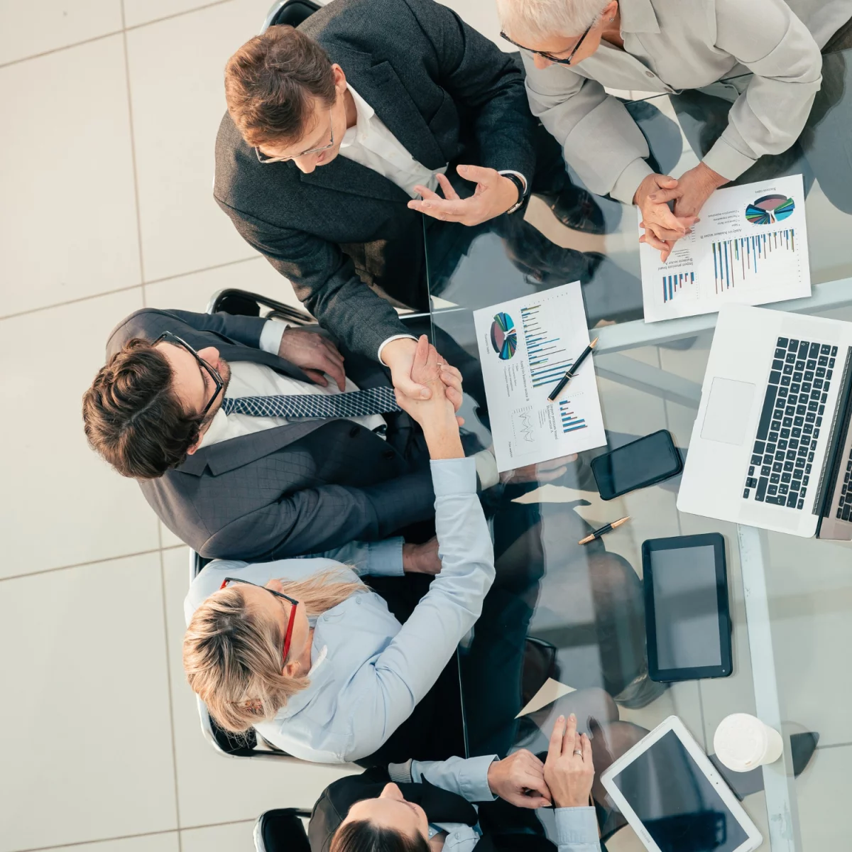 11,11 Internautów Już Wie Jak kupić gry. A Ty?